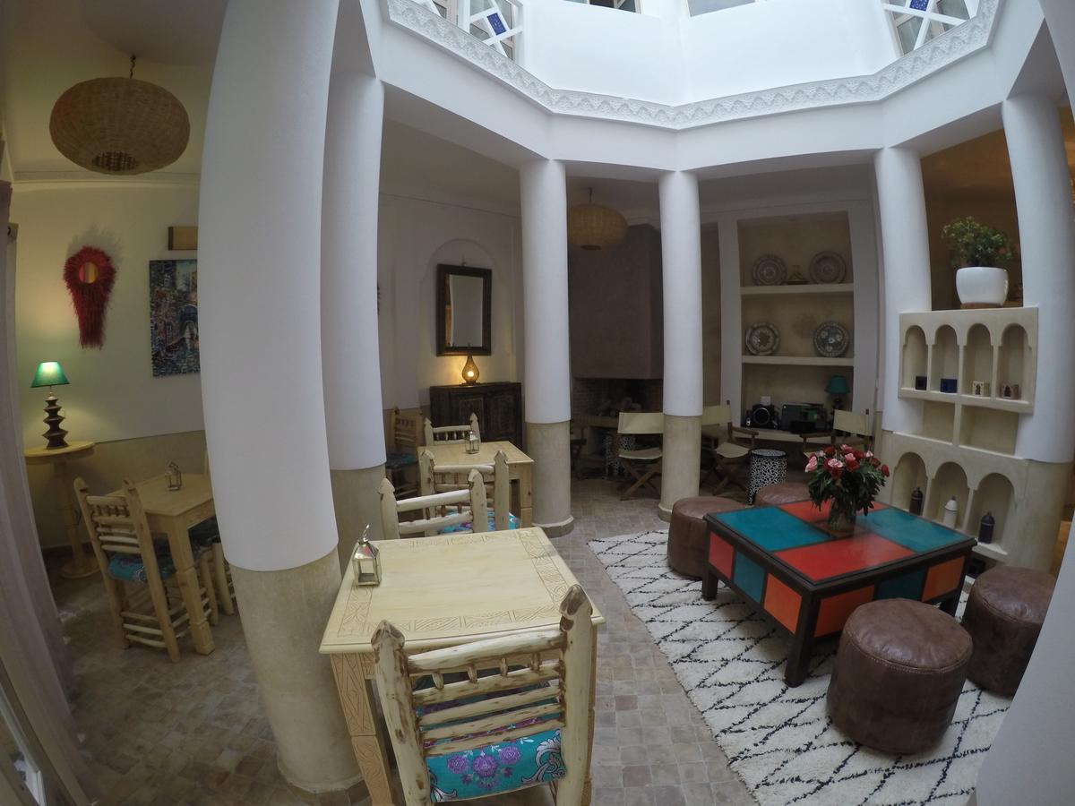 Jennat El Mossafir-Riad Prive Avec Services Essaouira Exterior photo